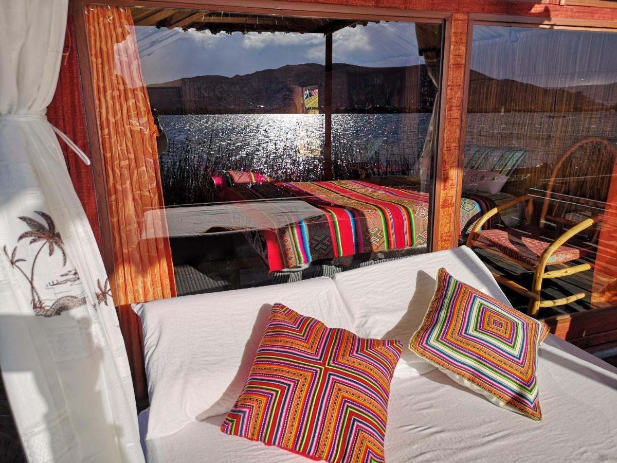 Uros Titicaca Marca Lodge プーノ エクステリア 写真