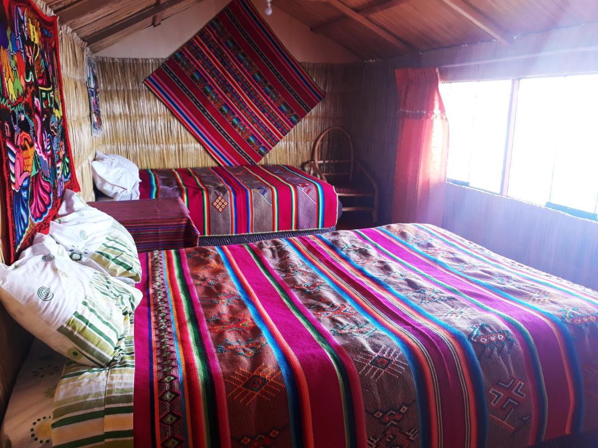 Uros Titicaca Marca Lodge プーノ エクステリア 写真