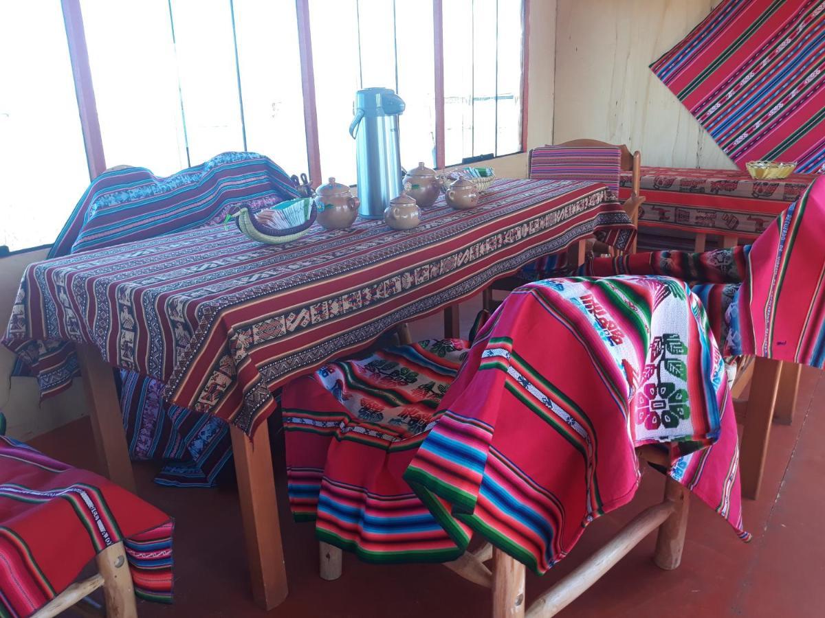 Uros Titicaca Marca Lodge プーノ エクステリア 写真