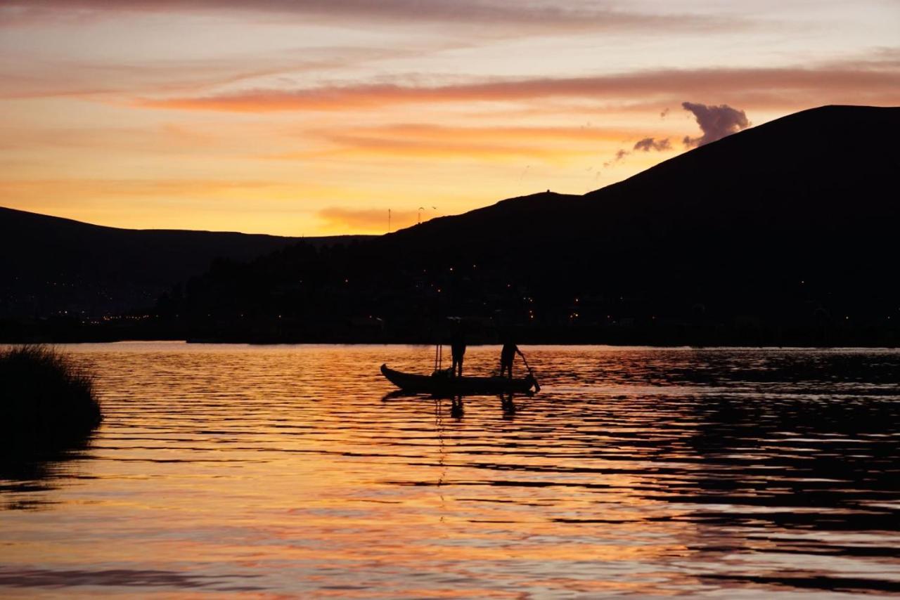 Uros Titicaca Marca Lodge プーノ エクステリア 写真